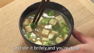 A VERY simple way to make an authentic miso soup