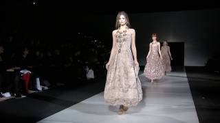 Giorgio Armani - 2011 Fall/Winter Womenswear Fashion Show