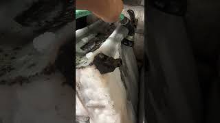 AC Iced Up? 空调结冰是什么问题引起的？