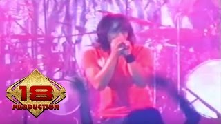 Element - Kekuatan Cinta  (Live Konser Gresik 06 November 2005)