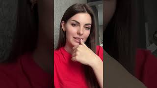 Camille Periscope Live 2493 🥰❤💋 #periscope #livestream #broadcast #beautiful #vlog