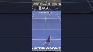 lga Swiatek vs. Caty McNally | 2022 OstravaQuarterfinal | WTA Match Highlights