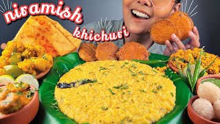 COOKING & EATING BHOGER KHICHURI, POTOL ALOO GRAVY, GOBHI CAPSICUM FRY, PANEER BHURJI, CRISPY BEGUNI