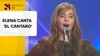 Elena canta con gran belleza 'El Cántaro'