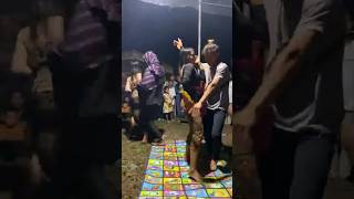 malam tak inginku sendiri#lagu takingin kusendiri#ale Ale#joget#goyang#@pemburutradisisasak