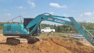 ป๋าหยำจัดเต็มดินสวยจัด kobelco sk140lc-11 ขยายบ่อเก่ารถหกล้อดั้มตั้งรับ excavator and truck