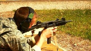 ROMAD shooting an UZI with Bundeswehr