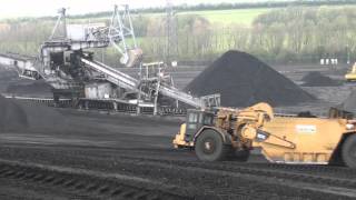 Caterpillar 657G coal scrapers