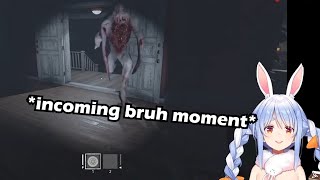 Screaming Pekora tries to run from scary monsters in IN SILENCE (Hololive, horror game)