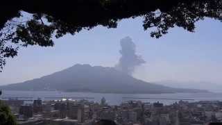 桜島火山噴火・城山公園から・2015年10月21日（鹿児島県）