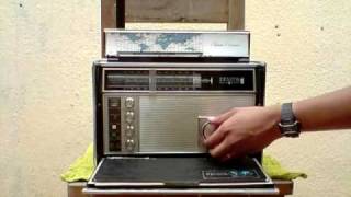 RADIO ZENITH TRANS OCEANIC MODELO ROYAL \