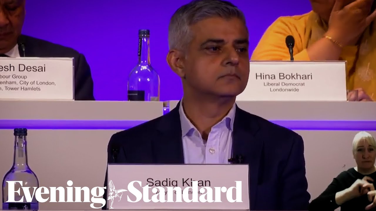 Sadiq Khan Heckled For Criticising "far-right" Ulez Protestors #shorts ...