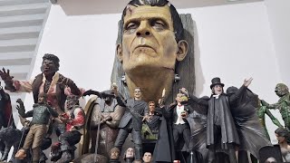 NECA: UNIVERSAL MONSTERS COLLECTION  ACTION FIGURES. SYMPHONY MOZART MUSIC.