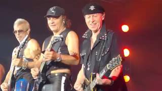 Scorpions - Crazy World Tour 2017 ( Екатеринбург, КРК "Уралец" 09.11.2017)