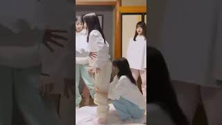 【日向坂46】きょんこのケツに押されるキャプテン