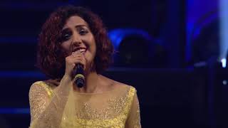 LIVE Chinna Chinna Asai By Neeti Mohan & Shashaa Tirupati | A R  Rahman | Live Performance | Chennai