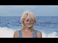 面對失戀的低谷，是海洋拯救了我。｜Lizzy Grant - The Ocean ｜中英字幕