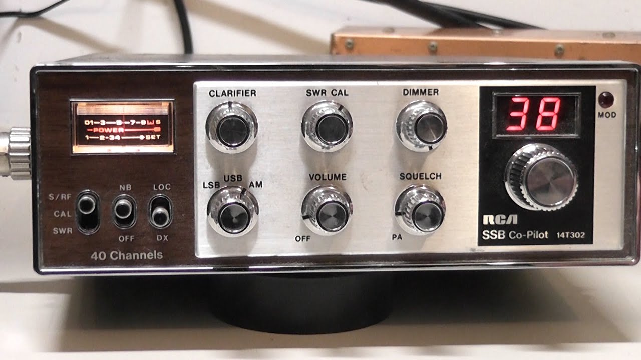 RCA SSB Co-Pilot 14T302 AM SSB 40 Channel CB Radio 1977 - YouTube