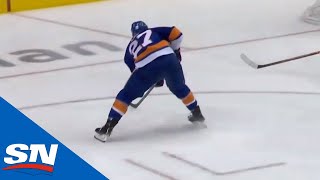 Islanders Score Two Quick Goals In Less Than Two Minutes