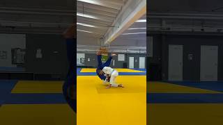 WATCH THIS AMAZING THROW 🔥👊🏻#judo #judotraining #judoka #judothrow #shorts #short #shortvideo