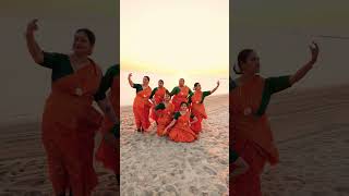 Sumuhoorthamayi l Kamaladalam #mohanlal #monisha #kamaladalam #classicaldance #malayalamsongs #dance