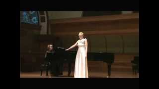 Daina Fischer sings Ne Margi Sakaleliai; J. Tallat-Kelpsa and Chanson de Zora; Rossini.mp4