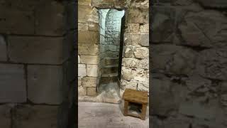1000 year old castle toilet !!