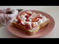 トースターで3分♪苺のマシュマロトースト🍓 strawberry toast snack