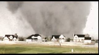 WOW! Biggest Tornado In The World, Monster tornado