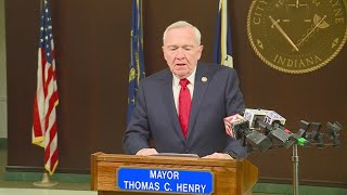 Mayor Tom Henry announces he has cancer