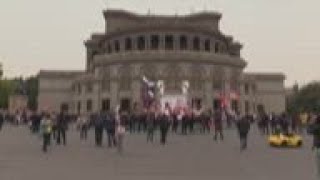 Hundreds rally in Yerevan against CSTO membership