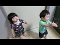 태어나서 비눗방울을 처음본 아기 the first time child to see bubbles