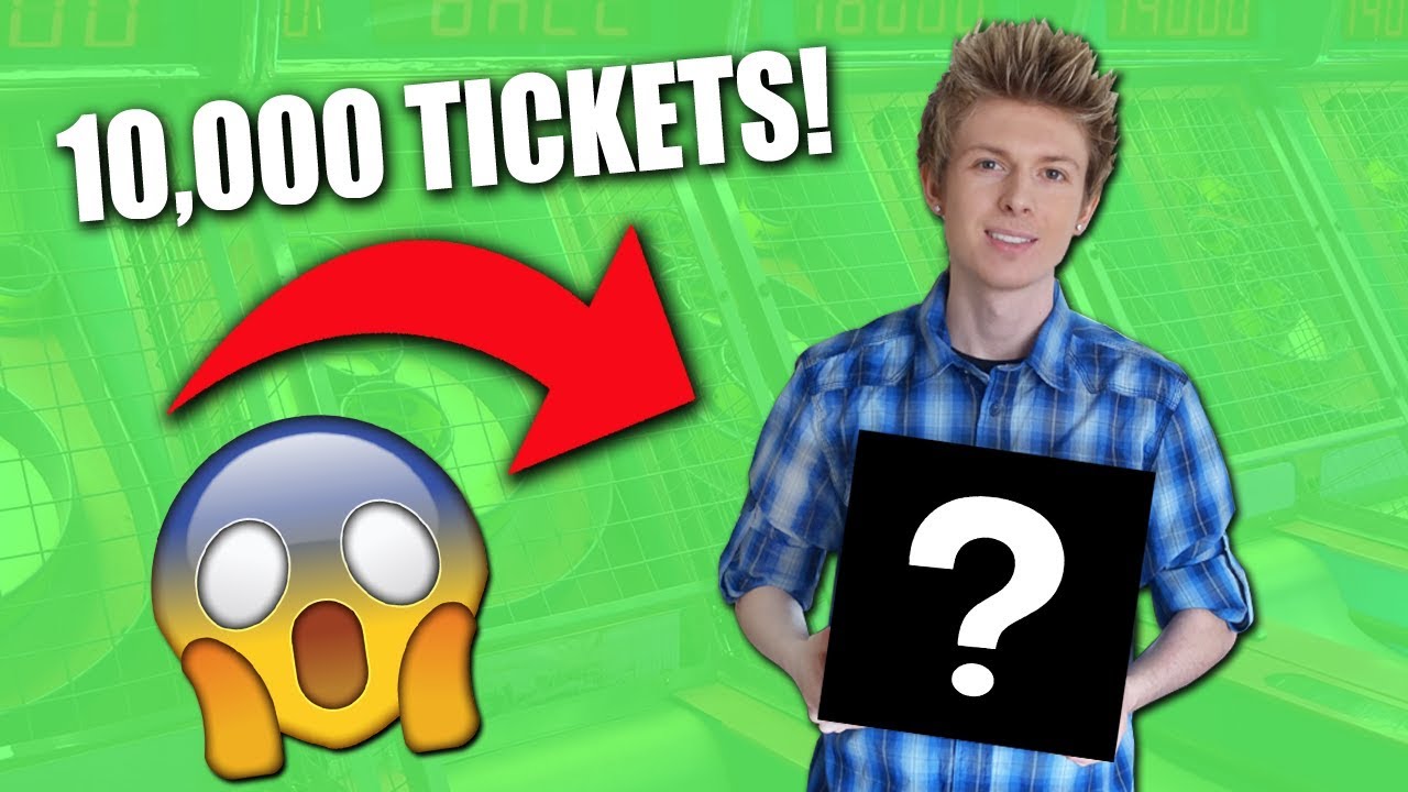 Cashing In 10 000 Tickets At The Arcade Youtube