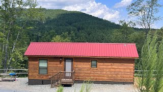 Jellystone Golden Valley Hickory Forest Cabin