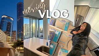 VLOG: MOVING TO HOUSTON, TEXAS + NEW APARTMENT + FRIEND AND FAMILY TIME | A MONTH IN MY LIFE