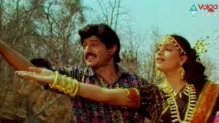 Rowdi Inspector songs - Takku Tamaram Bandi - Bala Krishna Vijaya Shanthi