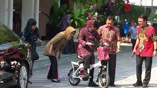 Bu Risma Kembali Gowes, Ada Yang Mau Ikut?