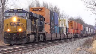 I Was filming A CSX Train And Then This Surprise Happened! Chasing a Norfolk Southern Train At Night