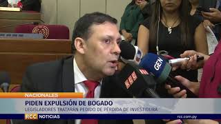 PIDEN EXPULSIÓN DE BOGADO