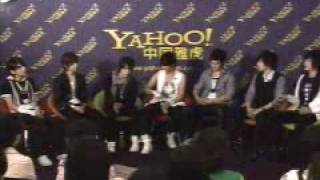 080513 SJM Yahoo! Interview - QMi water bottle