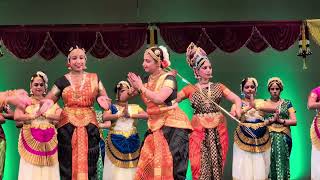 group dance performance #danceperformance #trendingvideo #viralvideo #youtubevedios