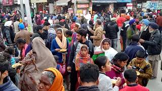 Guru ka  Langar sangat Mandi