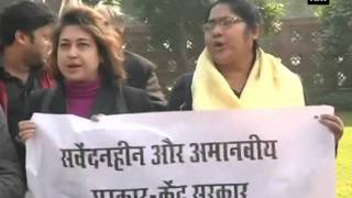 Delhi slum demolition: AAP, TMC protest at Gandhi statue outside Parliament