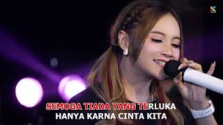 Mala Agatha Cinta Terlarang Live with Lyric...