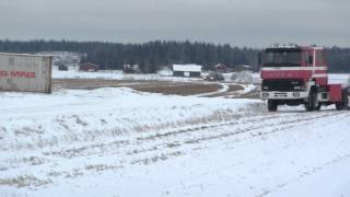 Ajoharjoittelua Sutii Oyn peltoradalla paikkakunnalla Kantele Pukkila.