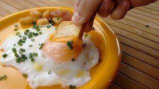 Cómo hacer Huevos Fritos en Agua