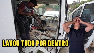 LAVAMOS O CARRO POR DENTRO DEPOIS DE TER PASSADO NA ENCHENTE E VENDIDO DENTRO DE UM LEILÃO