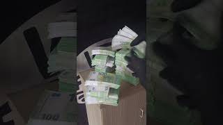 💶€700K Euro Cash Money #cash #million #money #eur #euro #millionaire