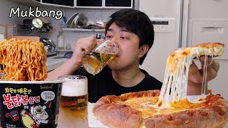 시카고피자와 불닭볶음면 시원한 맥주🍻 피맥 드라마먹방 ASMR MUKBANG Chicago Pizza \u0026 Korean fire noodle \u0026 Beer Eating show