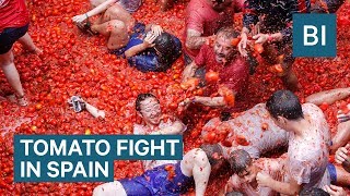 Hundreds Of Tons Of Tomatoes Are Used As Ammo In Spain's Tomatina Festival